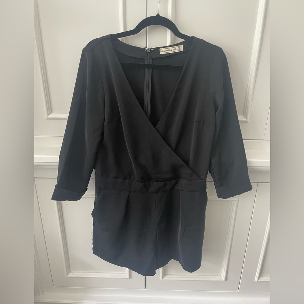 Abercrombie & Fitch Romper Black Size 6